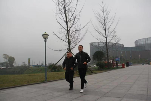 1543888760727021.jpg 2.jpg