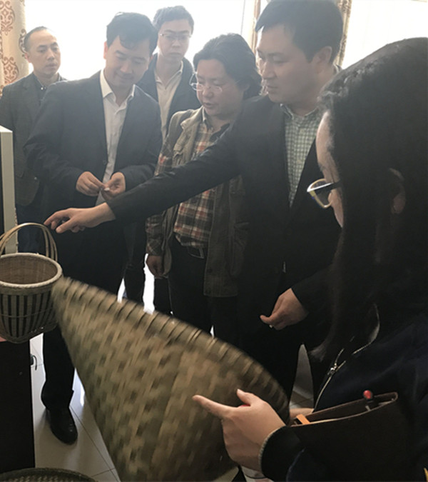 1492499545140722.jpg 000.jpg