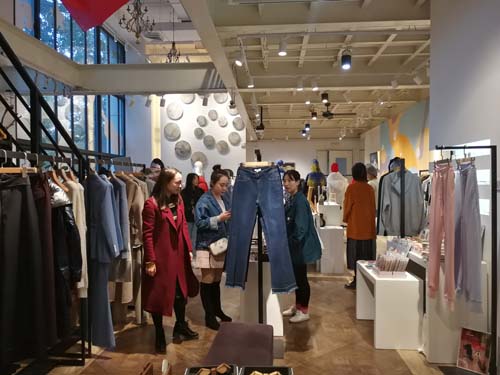 1540951501108427.jpg 图片4.jpg