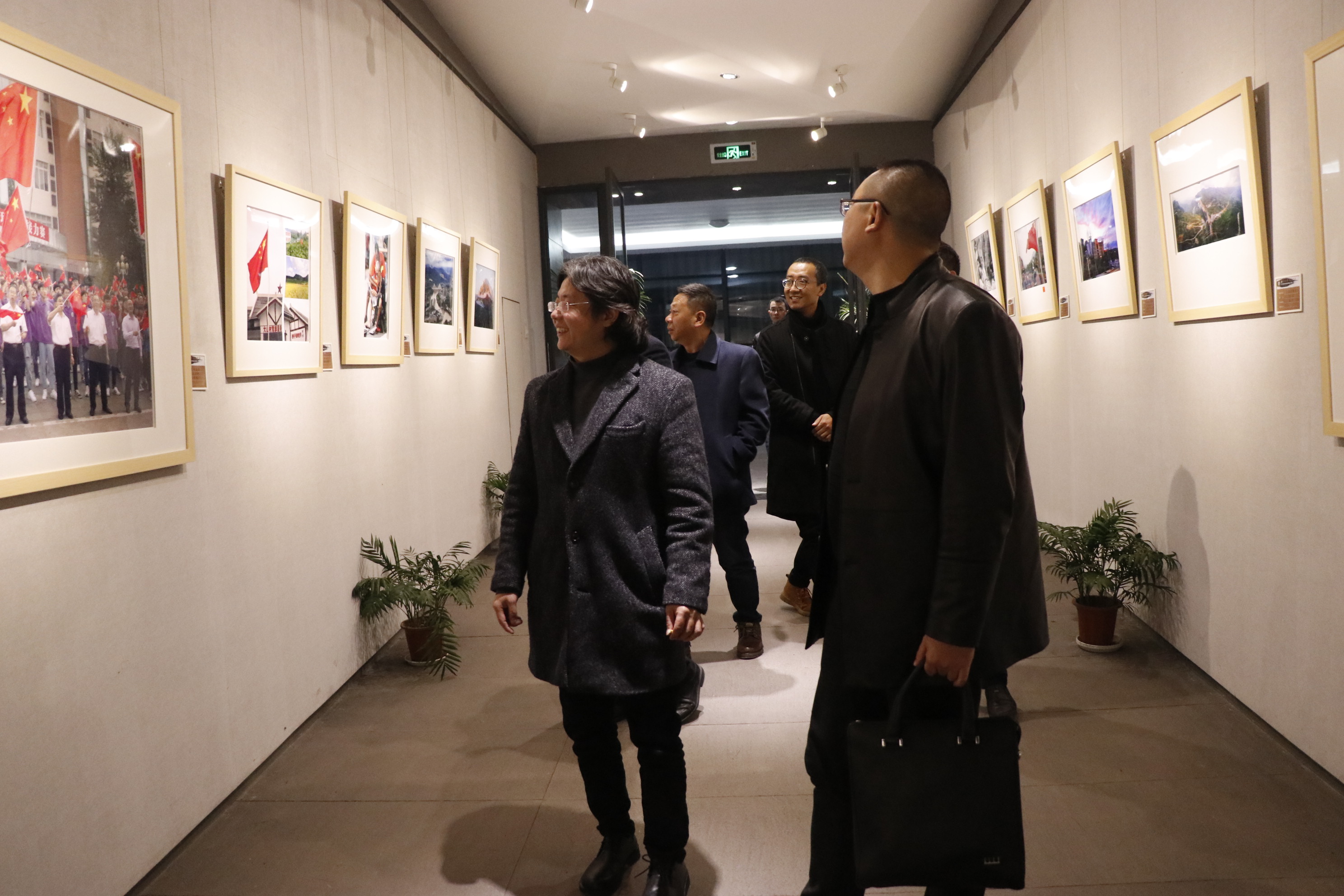 1576147306420893.jpg 1576147306420893.jpg