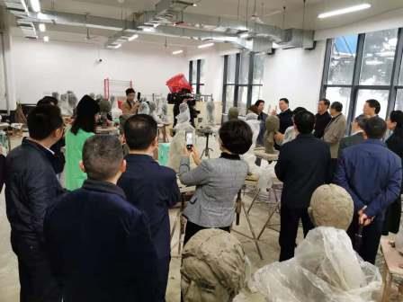 1573198772433760.jpg 768dde336f81d1e0c0fb654d9385b74.jpg