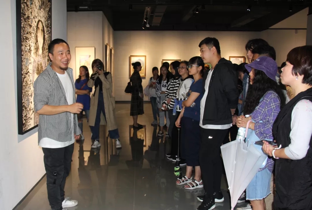 1544518126139965.jpg 1544518126139965.jpg